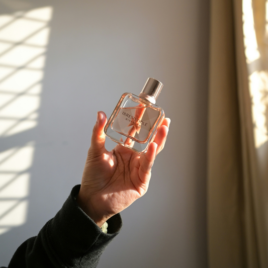 Kaip išsirinkti kvepalus? Gidas pradedantiesiems